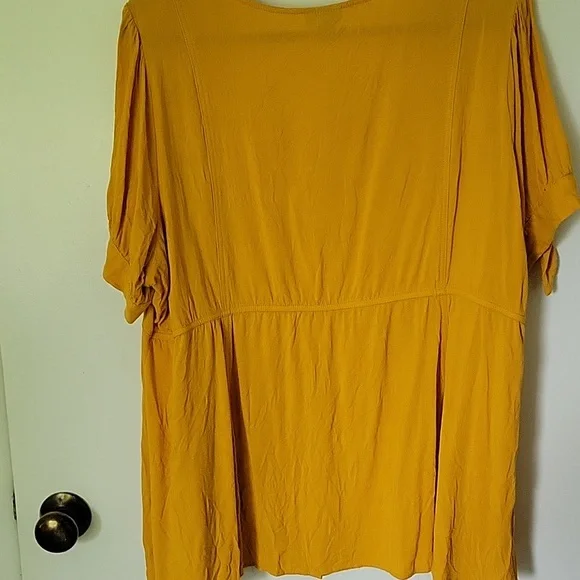 Torrid Mustard Button-Up Top - Picture 6 of 12
